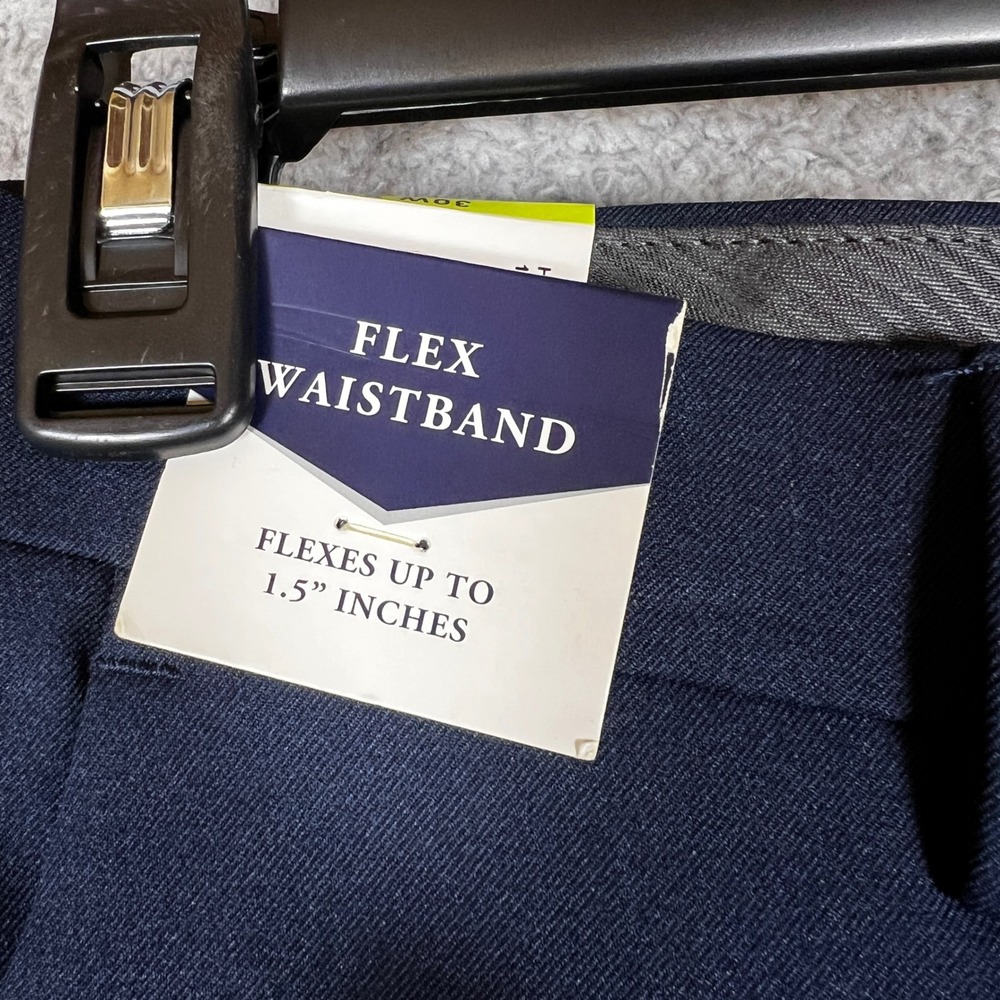 Haggar Dress Pants Mens 30x30 Straight Fit Blue Comfort Flex Business Office NEW - Picture 7 of 11